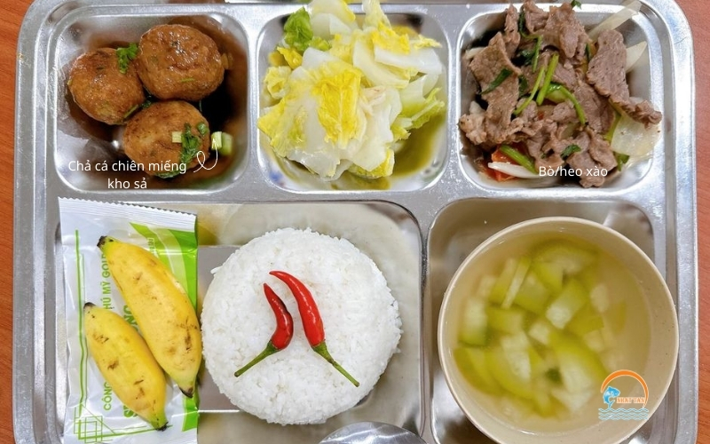 Xuất ăn công nghiệp 25k- 35k